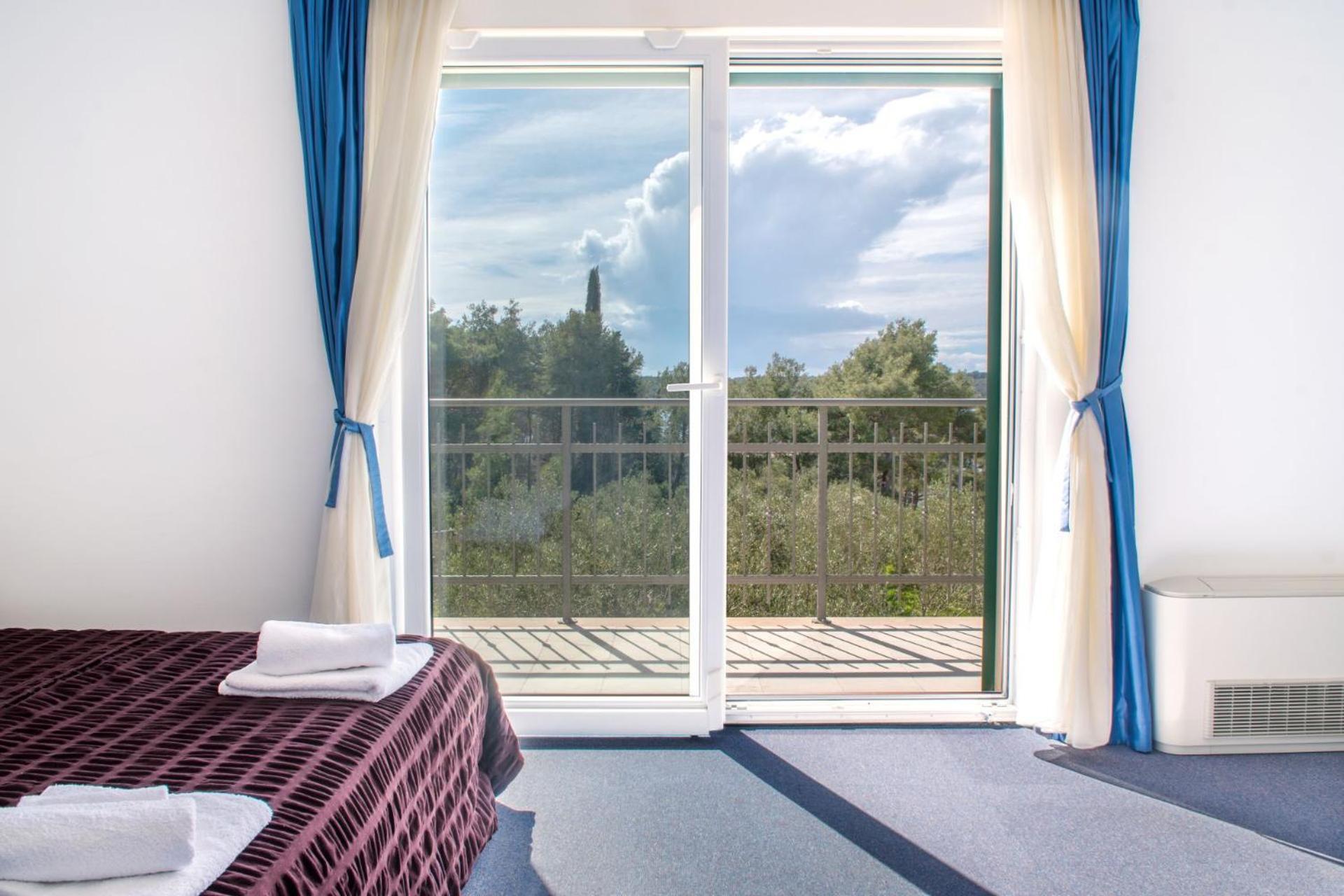 Bijaka Villas&Apartments Milna  Bagian luar foto